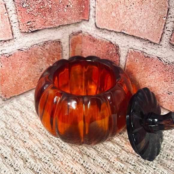Handmade Resin Pumpkin Jar - Picture 4 of 5